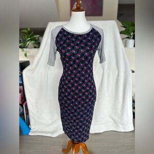Pencil T-shirt dress with raglan sleeves, jersey stretch fabric